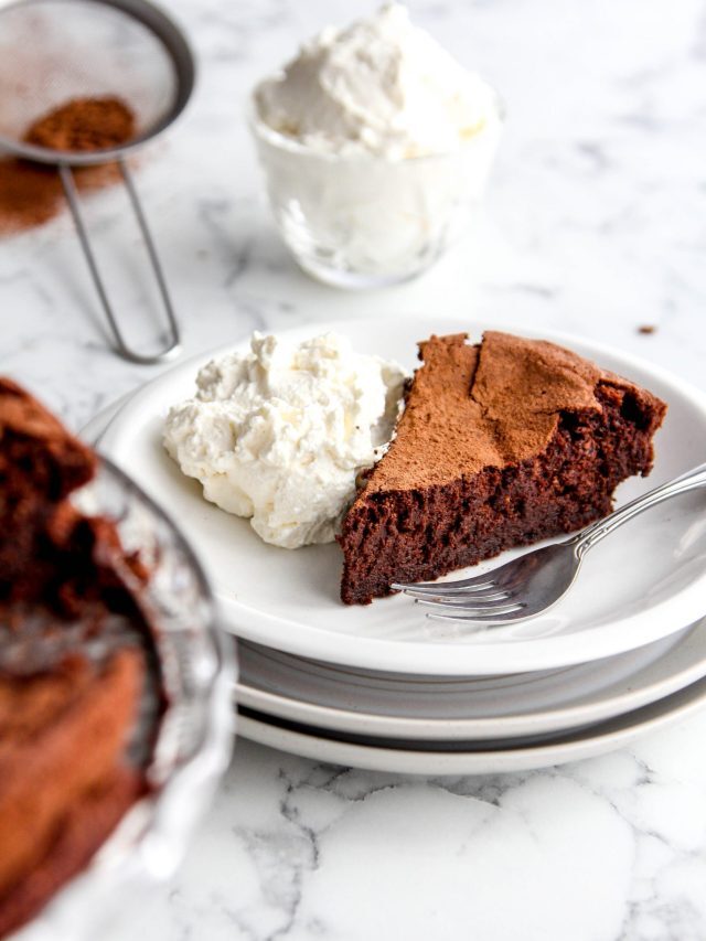 Flourless Chocolate Cake